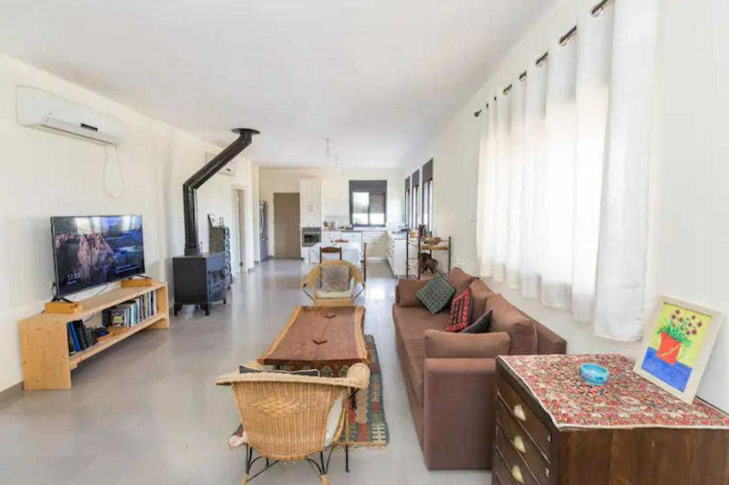 Vila המקום של גיא Sede Eli'ezer Exteriér fotografie